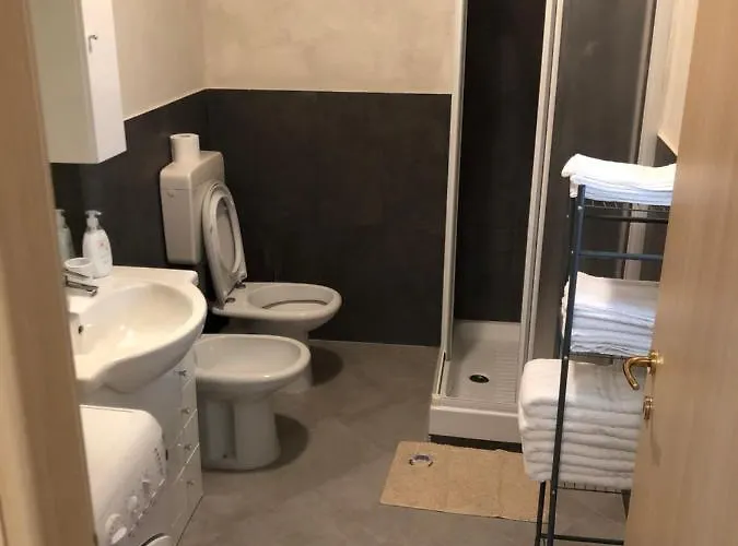 A 4 Chilometri Dal Belvedere Piu Delle Langhe